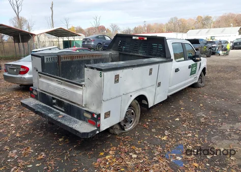 2017 Ford F-350 Xl из США, поврежденный, VIN 1FD7W3AT4HEC95024